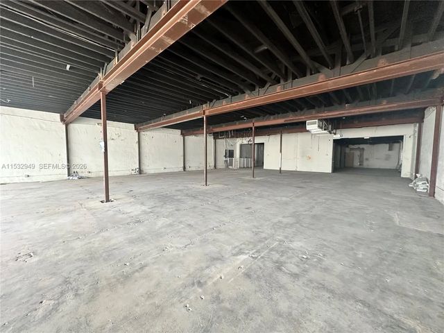 5 of 7 - 2020 Harrison Street, Hollywood, FL