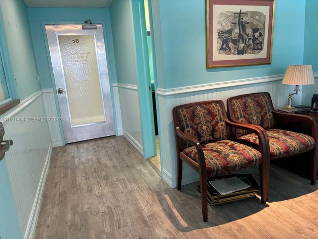 3 of 30 - 1720 Harrison Street #8c, Hollywood, FL