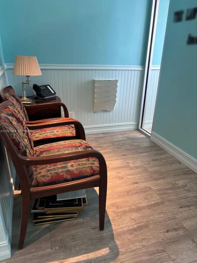 4 of 30 - 1720 Harrison Street #8c, Hollywood, FL