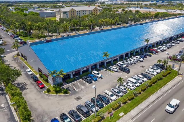 N/A, Doral