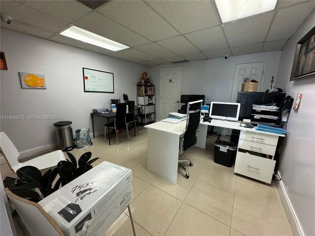 4 of 8 - 5901 Nw 151st Street #112, Miami Lakes, FL