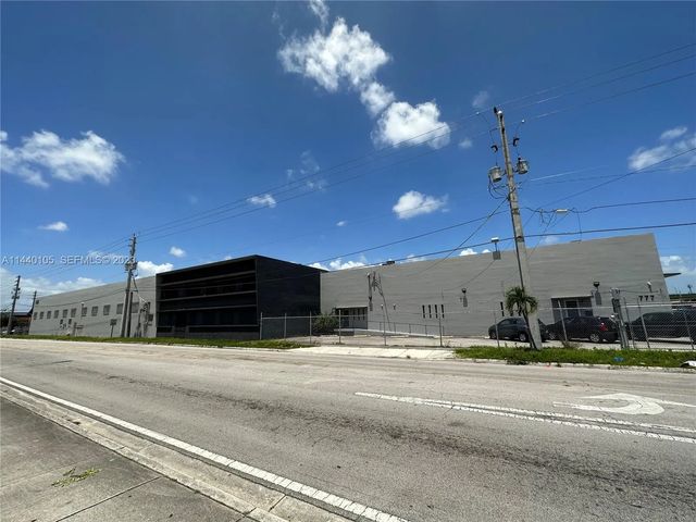 775 Nw 71st Street, Miami