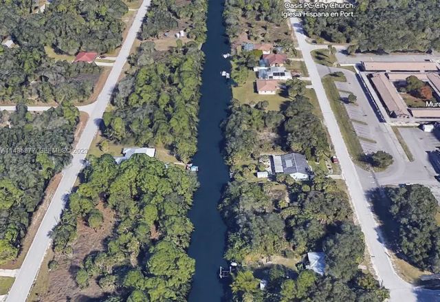 2065 Cedarwood Street, Port Charlotte
