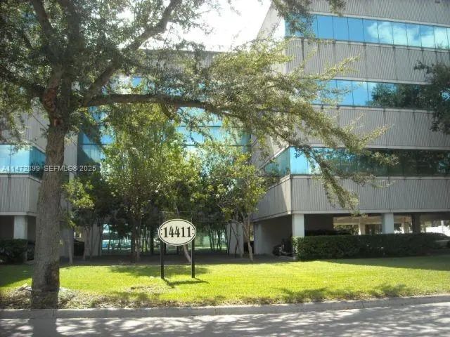 14411 Commerce Way #310, Miami Lakes
