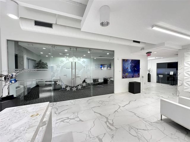 4 of 8 - 14261 Commerce Way #104, Miami Lakes, FL
