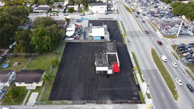 2 of 7 - 9800 Nw 27th Avenue, Miami, FL