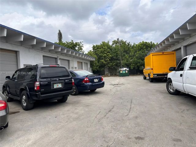 2 of 6 - 5801-5807 Dawson Street, Hollywood, FL