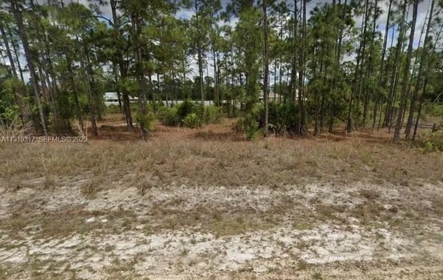 402 Abbott, Lehigh Acres