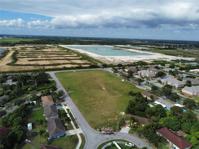 4 of 4 - Davis Parkway, Florida City, FL
