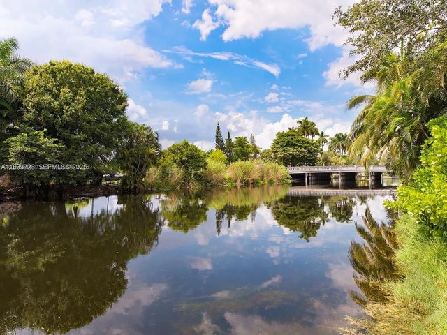 3 of 6 - 11140 Griffing Boulevard, Biscayne Park, FL