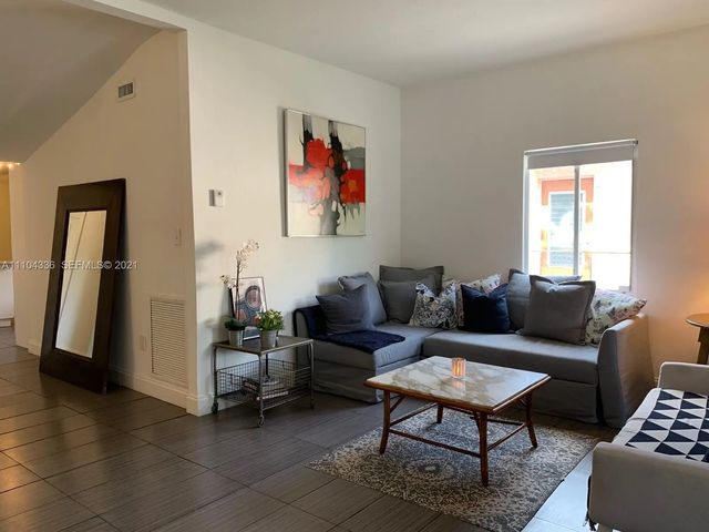 5 of 54 - 68 Nw 45th Street, Miami, FL