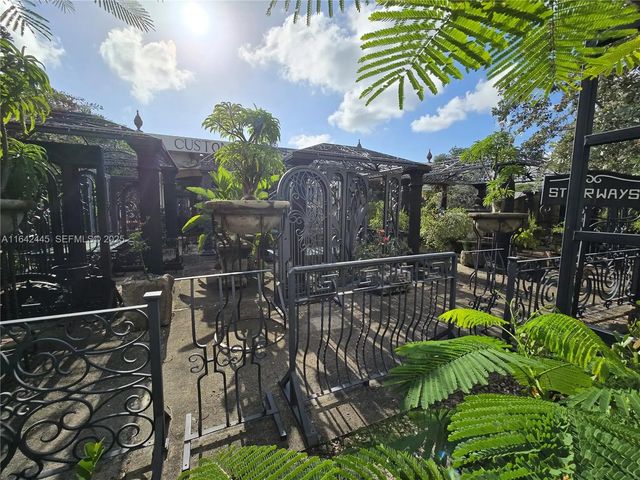 102 N Federal Highway, Dania Beach
