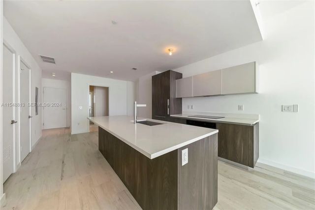 5 of 81 - 480 Ne 31st Street #2202, Miami, FL