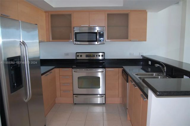 4 of 13 - 140 S Dixie Highway #521, Hollywood, FL