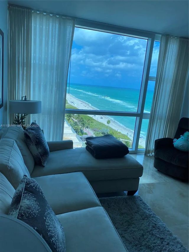 5 of 27 - 6801 Collins Avenue #1102 (door 1111), Miami Beach, FL