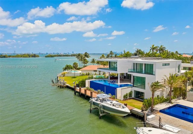 4 of 39 - 1133 Belle Meade Island Drive, Miami, FL