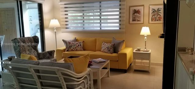 2100 Avenida Las Trinitarias, Juan Dolió, Rep Dom, 