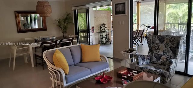 2 of 29 - 2100 Avenida Las Trinitarias, Juan Dolió, Rep Dom, , FL