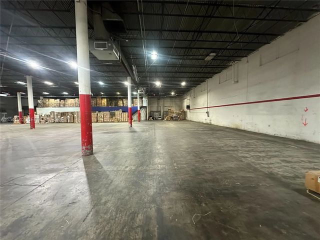 5 of 7 - 13449 Nw 42nd Avenue, Opa-Locka, FL
