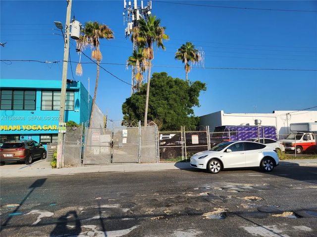 5 of 11 - 60 Nw 20th Street, Miami, FL