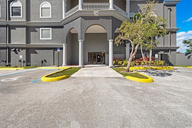 5 of 46 - 2227 N Federal Highway, Hollywood, FL