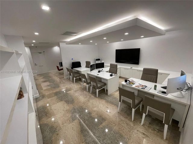 4 of 6 - 3800 S Ocean Drive #212, Hollywood, FL