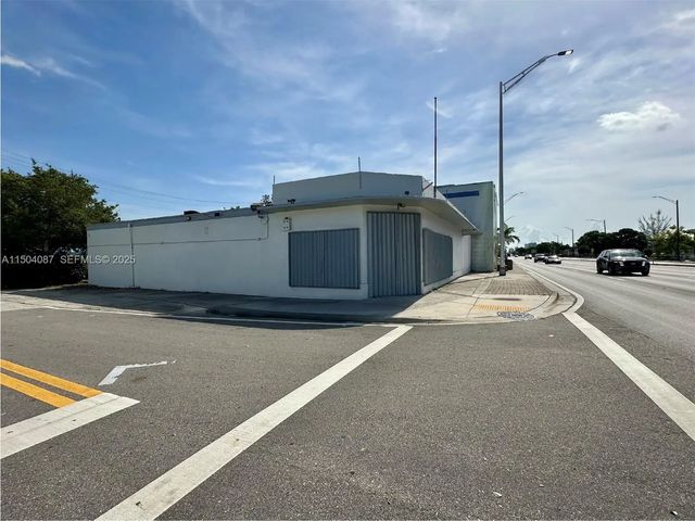 3045 W Broward Boulevard, Fort Lauderdale