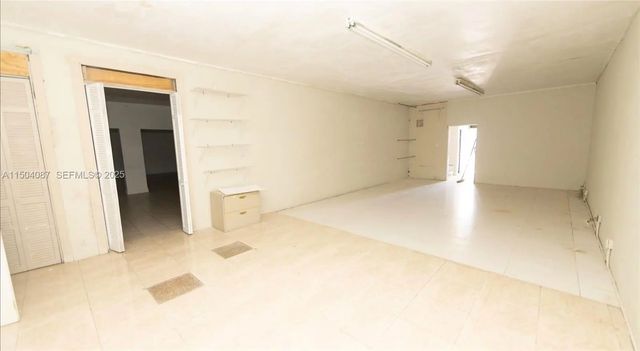 5 of 14 - 3045 W Broward Boulevard, Fort Lauderdale, FL