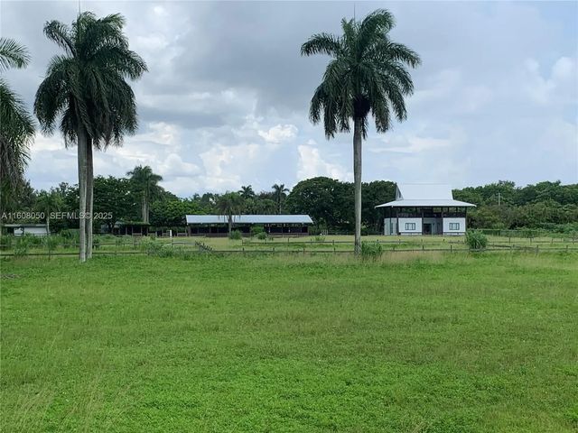 22750 Sw 154th Avenue, Miami