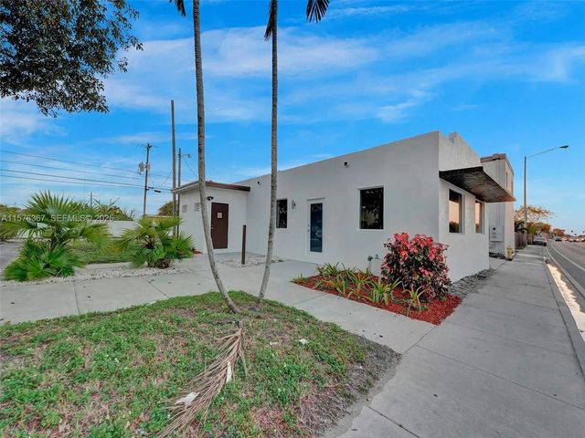 5232 Pembroke Road, West Park