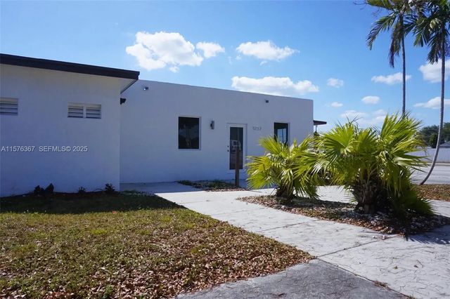 3 of 23 - 5232 Pembroke Road, West Park, FL