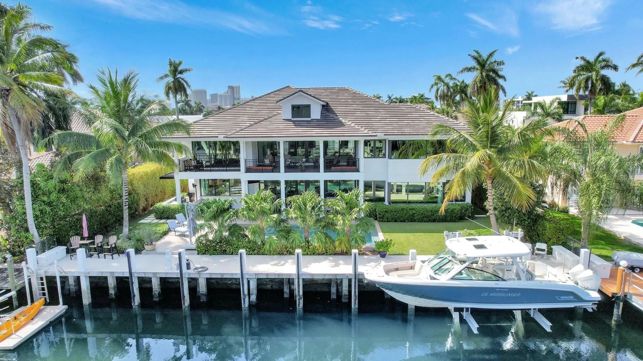 130 Nurmi Drive, Fort Lauderdale