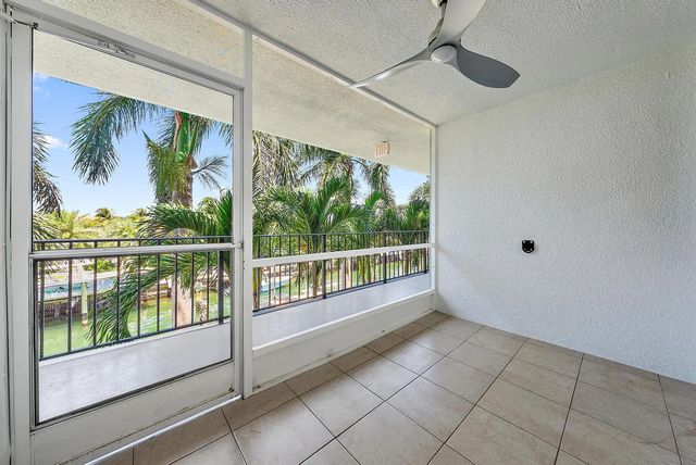 4 of 20 - 109 Paradise Harbour Boulevard #307, North Palm Beach, FL
