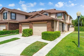 Photo of Listing #F10492548