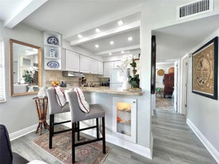 Photo of Listing #F10482909