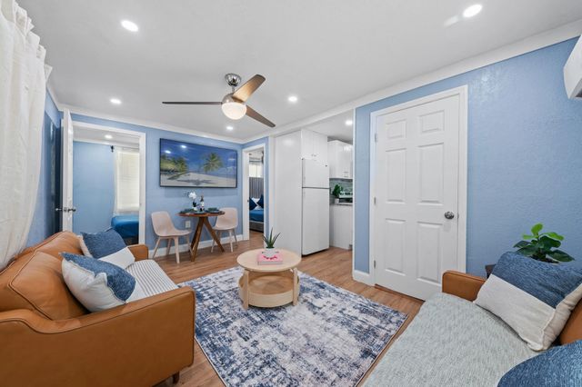 420 Avenida Alegre #3, West Palm Beach