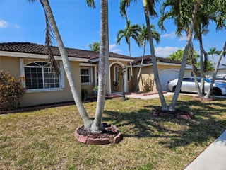 Photo of Listing #F10500164