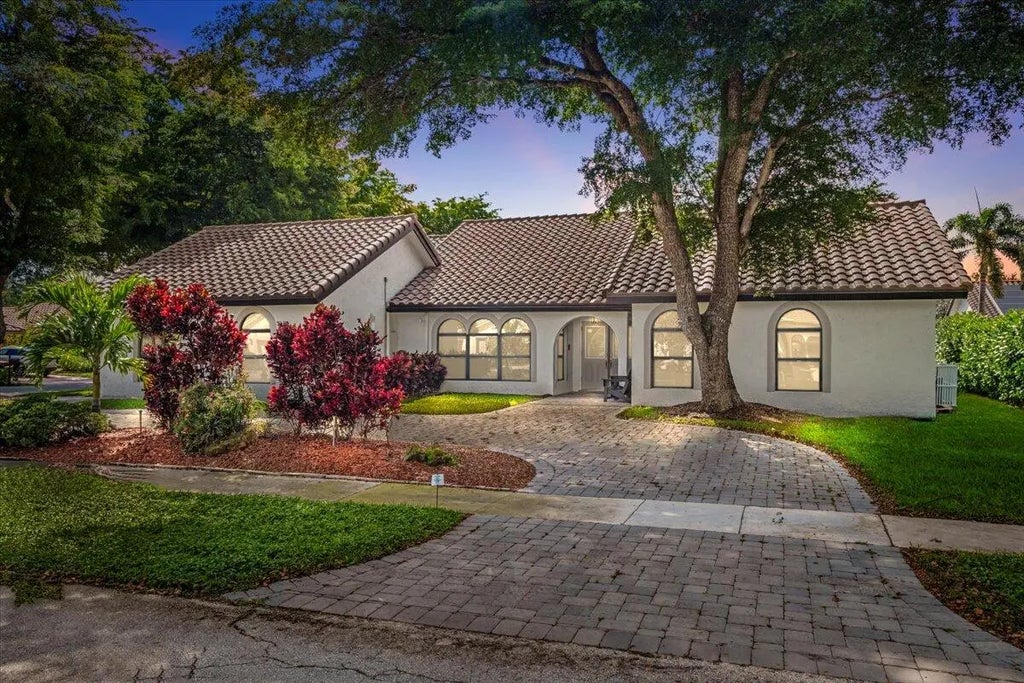 2766 Nw 46th Street, Boca Raton