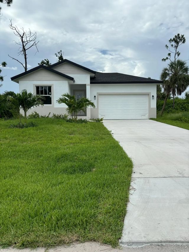 136 Lomas Rd Road, Rotonda West