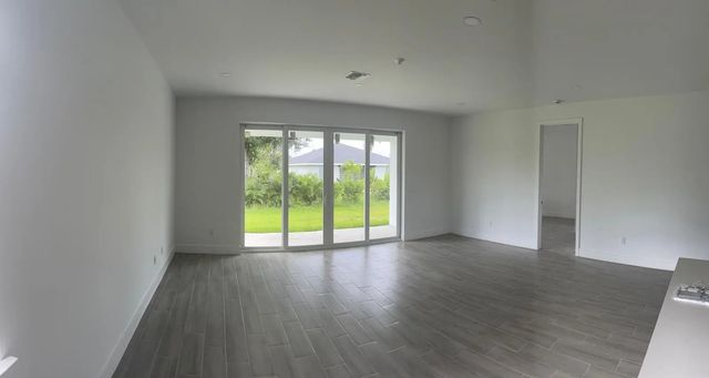 3 of 10 - 136 Lomas Rd Road, Rotonda West, FL