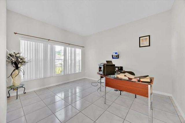 4 of 27 - 519 Elbridge Place, , FL