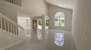 Photo of Listing #F10500889