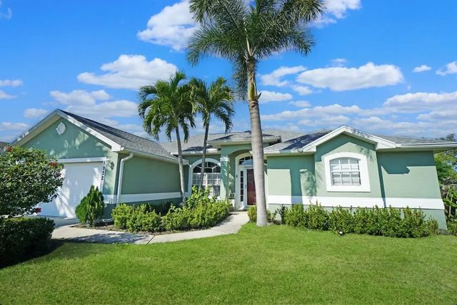 2 of 26 - 1932 Sw Beard Street, Port St. Lucie, FL