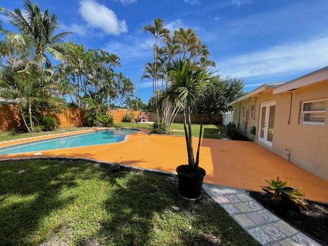 3 of 14 - 1809 Nw 13th Court, Fort Lauderdale, FL