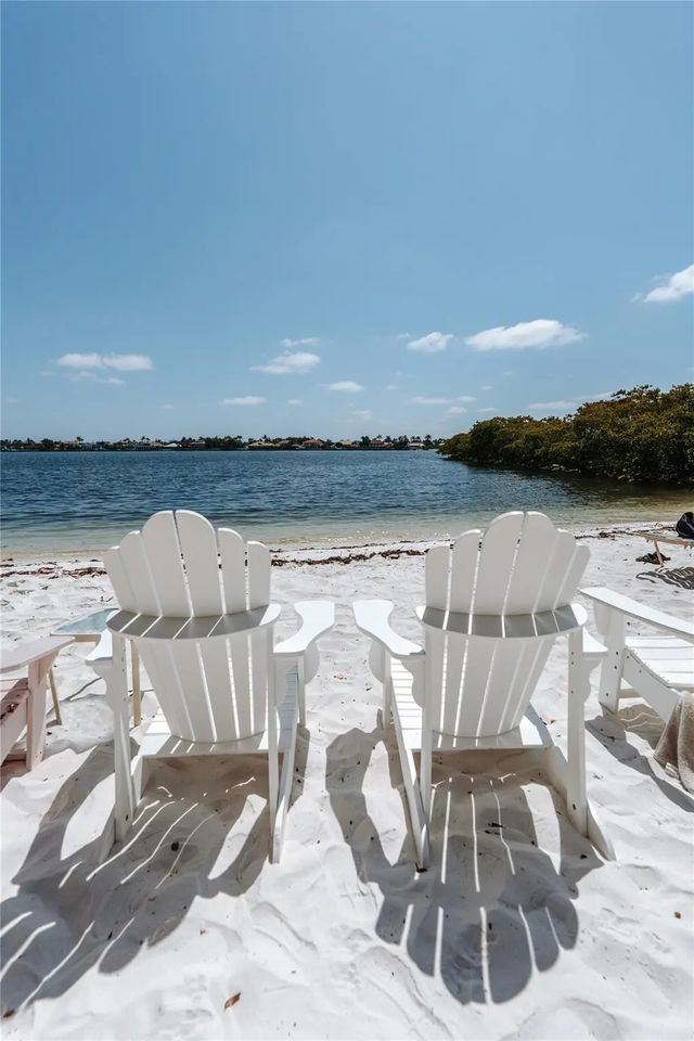 300 Scotia Drive #102, Hypoluxo