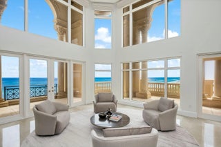 Photo of Listing #R11080671