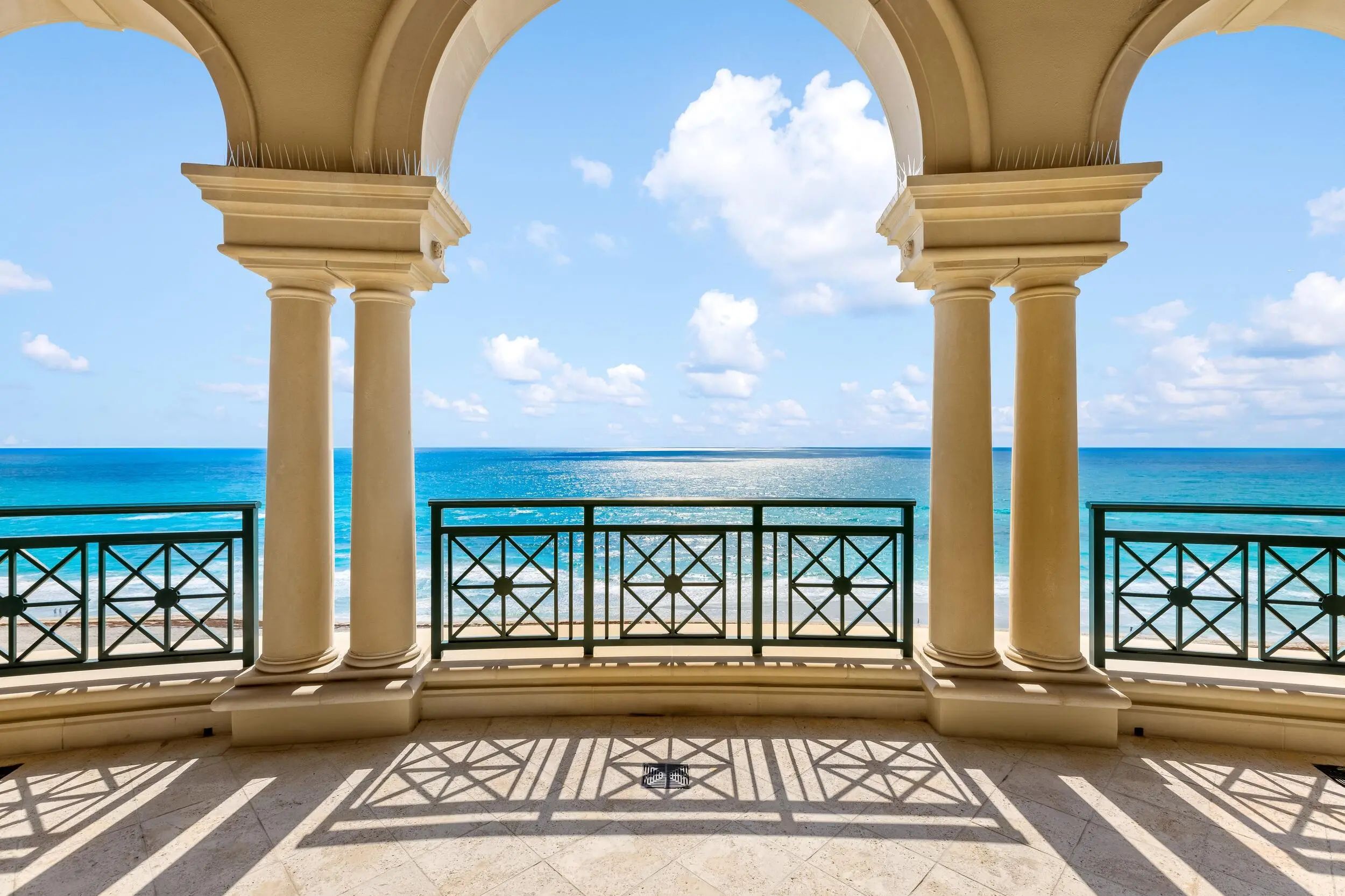 2500 S Ocean Boulevard #ph2, Boca Raton