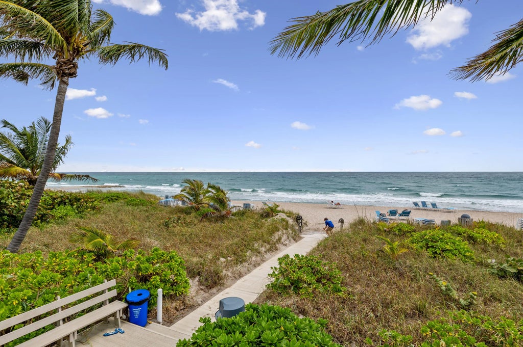 4748 S Ocean Boulevard #306, Highland Beach