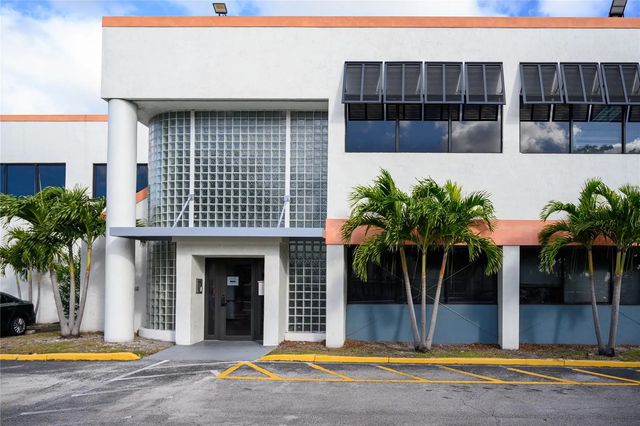 3 of 14 - 1773 N State Road 7 #102, Lauderhill, FL