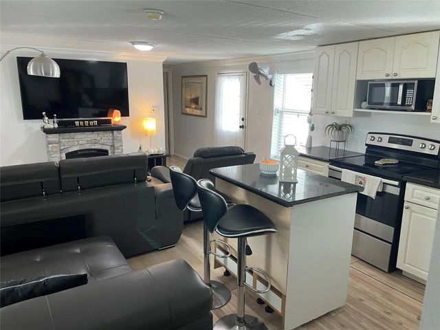 3 of 23 - 8670 Sw 18th Court, Davie, FL